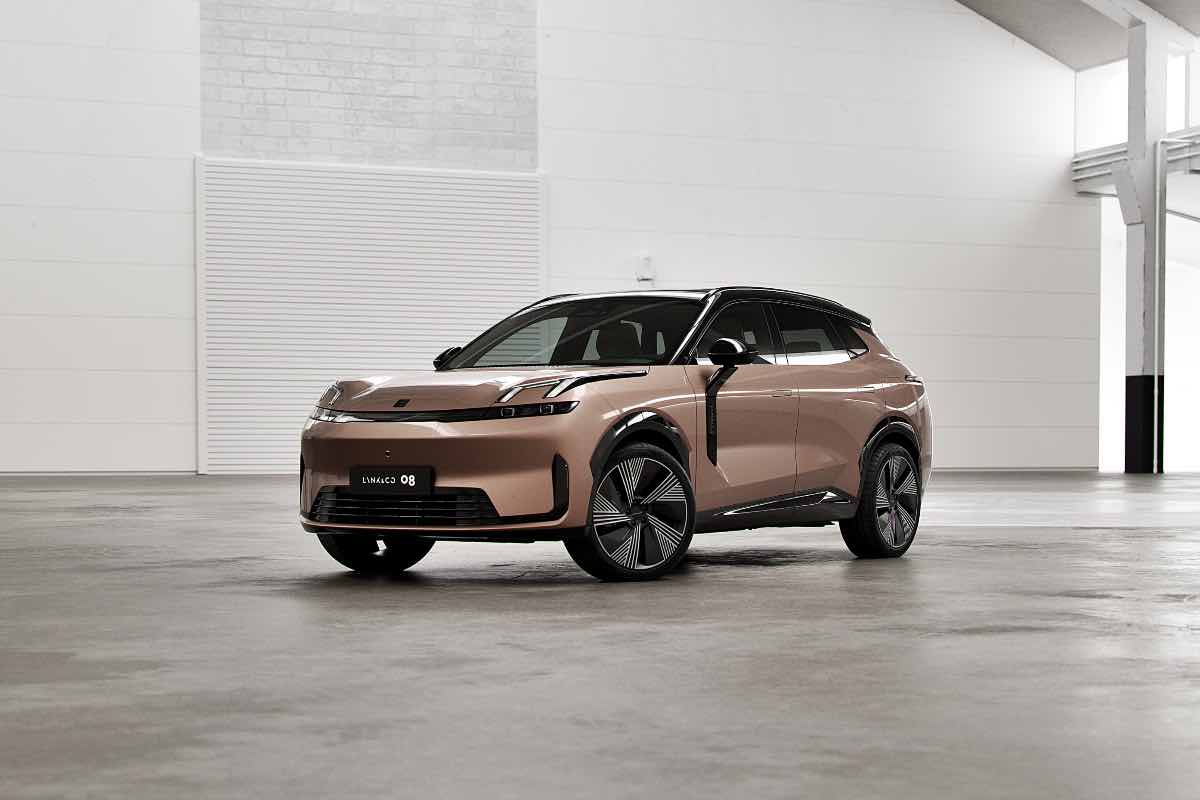 Lynk & Co 08